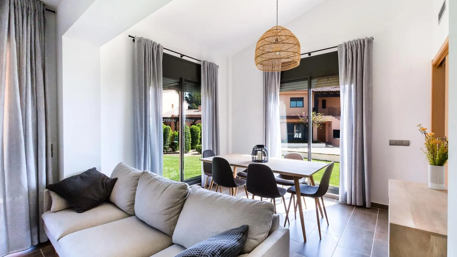 Fabulous Green 19 Entre Mar Y Montana Bonmont Terres Noves 0*,  Spain