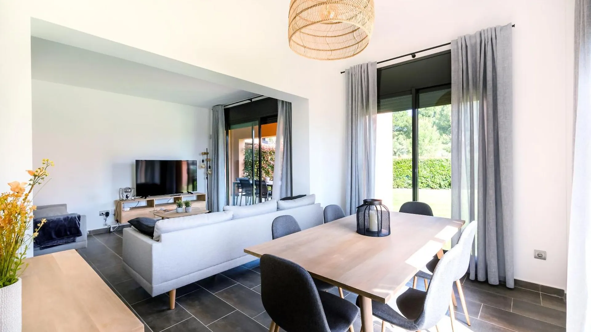 Fabulous Green 19 Entre Mar Y Montana Bonmont Terres Noves Holiday home